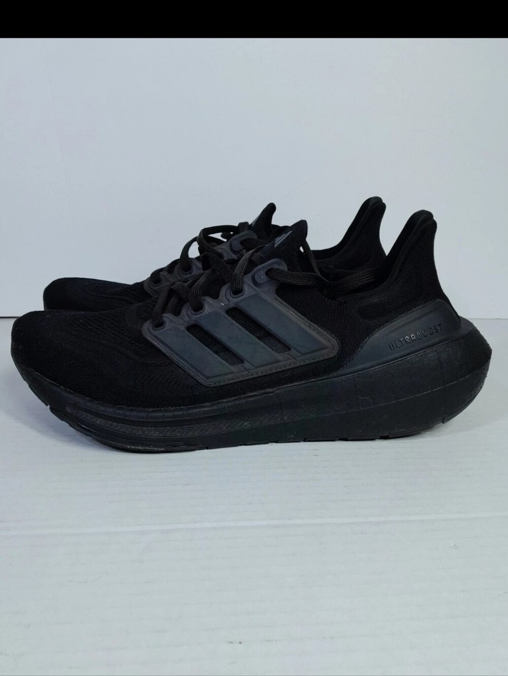 Adidas Ultraboost Light Triple Black Running Sneaker Men Sz 9.5